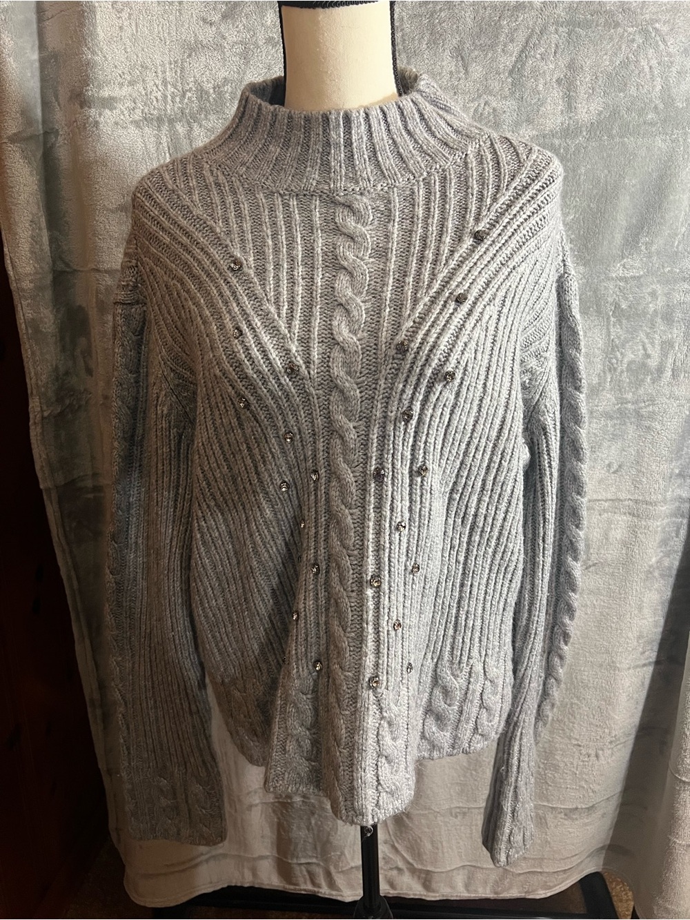 Simply Vera Vera Wang Gray Ribbed Cable Turtleneck Sweater with Bead Accents
